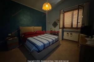 Casa, Piraineto - Serracardillo, Carini.