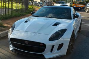 Jaguar F-Type S AWD - British Design all. SVR