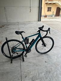 Bici ebike gravel Gt bikes