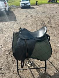 Sella da equitazione - dressage