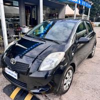 Toyota Yaris 1.0 5 porte Sol