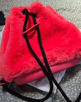 O Bag originale rosa fluo con rivestimento pellicc