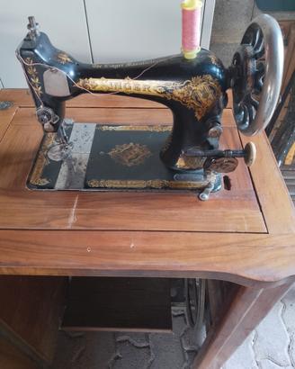 macchina per cucire SINGER