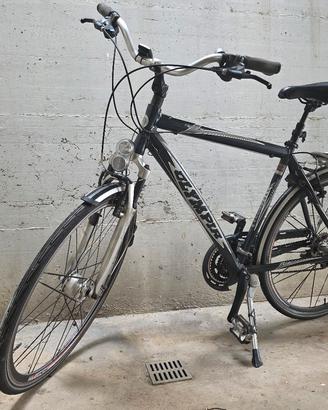 Olympia Country – Trekking/City Bike – Shimano De