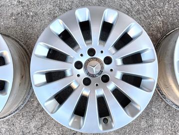 Cerchi in lega 16" Mercedes  W204