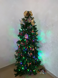 Abete albero di natale completo di addobbi