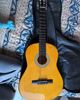 Chitarra classica + accordatore + tracolla
