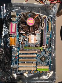 Scheda madre + CPU + dissipatore + RAM 