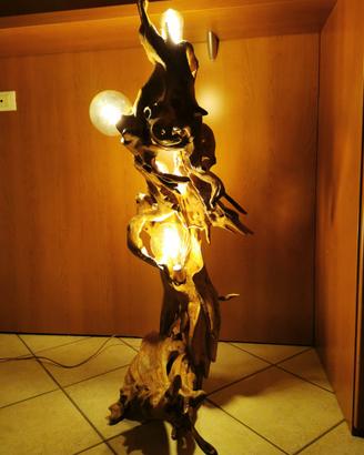 Piantana in legno