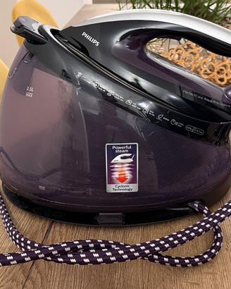 Ferro da stiro con caldaia Philips