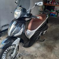 Piaggio Beverly 300