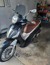 Piaggio Beverly 300