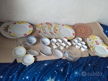 PIATTI  TAZZINE in porcellana scontatissimo