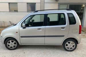 Agila 1.2 benzina 5 porte