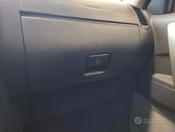 Cassetto portaoggetti DAIHATSU TERIOS del 2001