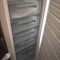 Congelatore verticale a 6 cassetti