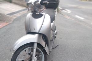 Aprilia Scarabeo 50 4tempi 