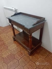 mobile tipo Console dei primi del '900