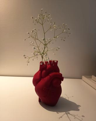 Vaso decorativo a forma di cuore