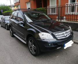 Mercedes ML 320 Sport 4 Matic