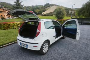 FIAT PUNTO 1.3 MULTIJET 2003 – AFFIDABILE