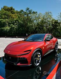 DISPONIAMO DI RICAMBI AUTO FERRARI F167 MATERIALE 