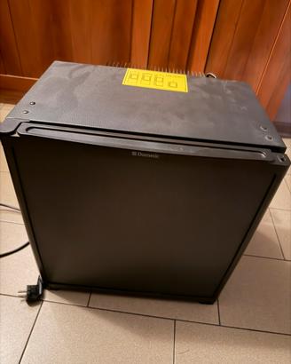 Minibar frigorifero Dometic da incasso