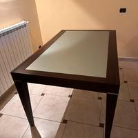 Tavolo soggiorno/sala in legno