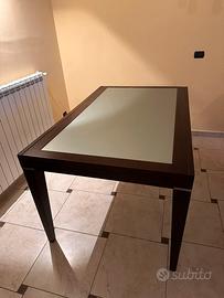 Tavolo soggiorno/sala in legno