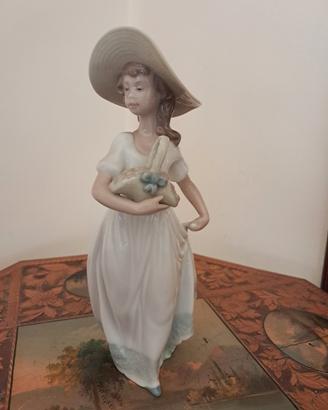  Lladro statuina in porcellana