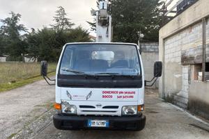 Piattaforma aerea nissan cabstar 19m