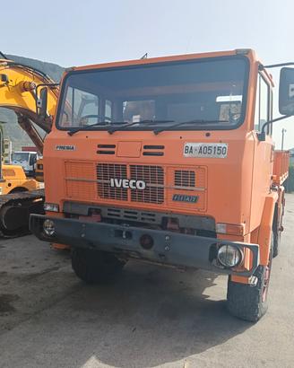 Iveco ACM 80.14 ribaltabile trilaterale
