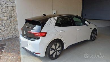 auto elettrica ID.3 200CV