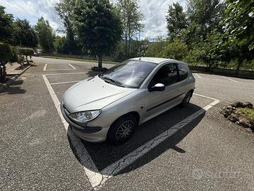 Peugeot 206 1.1 gpl anche neopatentati