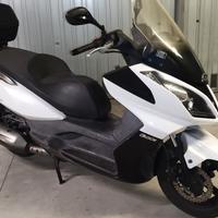 Kymco downtown 300i 2010 13800Km