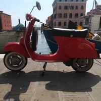 Piaggio Vespa 50 LX