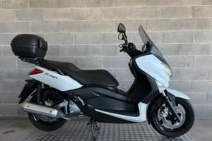 Yamaha X-Max 250