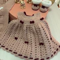 Vestitino con scarpette di lana merino