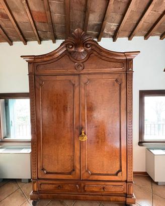 Armadio antico 2 ante legno pregiato con cassetti