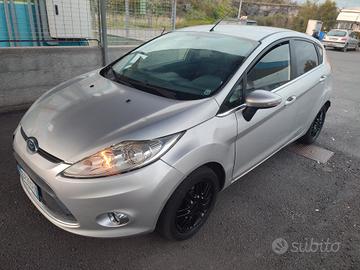 Ford Fiesta Titanium 2010 1.2 benzina 180 Mila km 