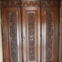 Armadio primi dell"800 intarsiato tre ante