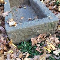 MANGIATOIA ANTICA IN PIETRA