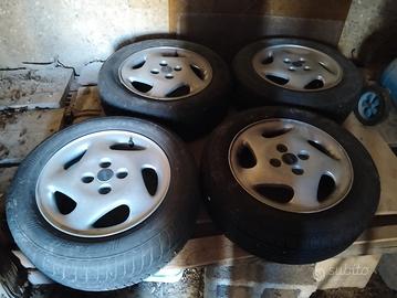 cerchi in lega  185/60 /14 a 4 buchi