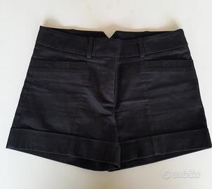 pantaloncini neri
