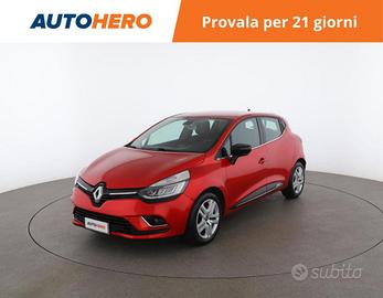RENAULT Clio TN23784
