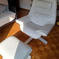 Poltrona Natuzzi in pelle bianca – come nuova