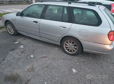 Nissan primera 