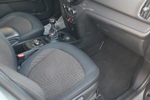 mini cauntryman 1500 one D.