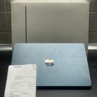 MacBook Air 13”  M2 256GB