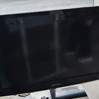 TV Samsung LE32A457C1D compreso carrello porta TV